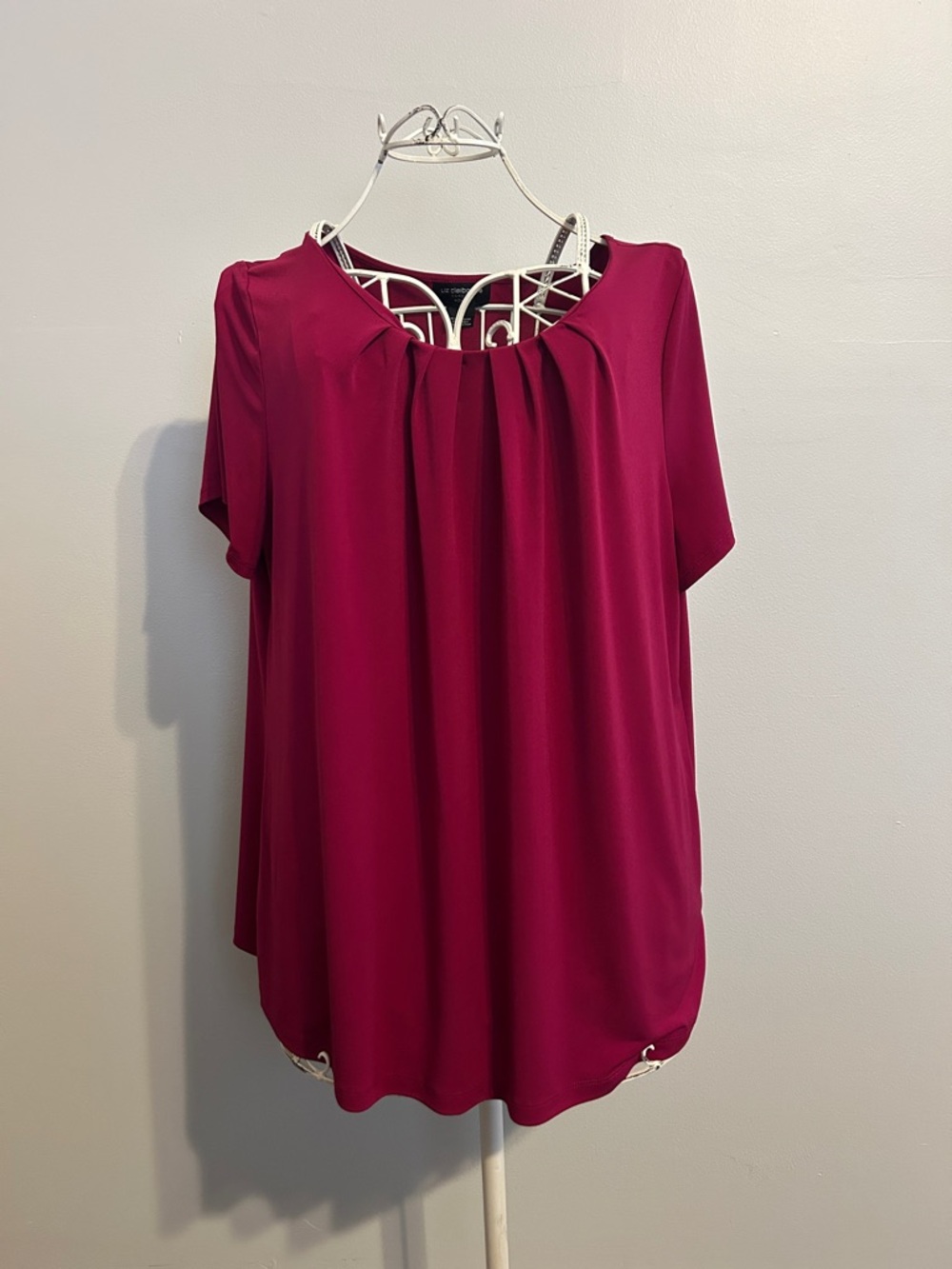 Liz Claiborne Short-Sleeve Scoop Neck Top - Berry
